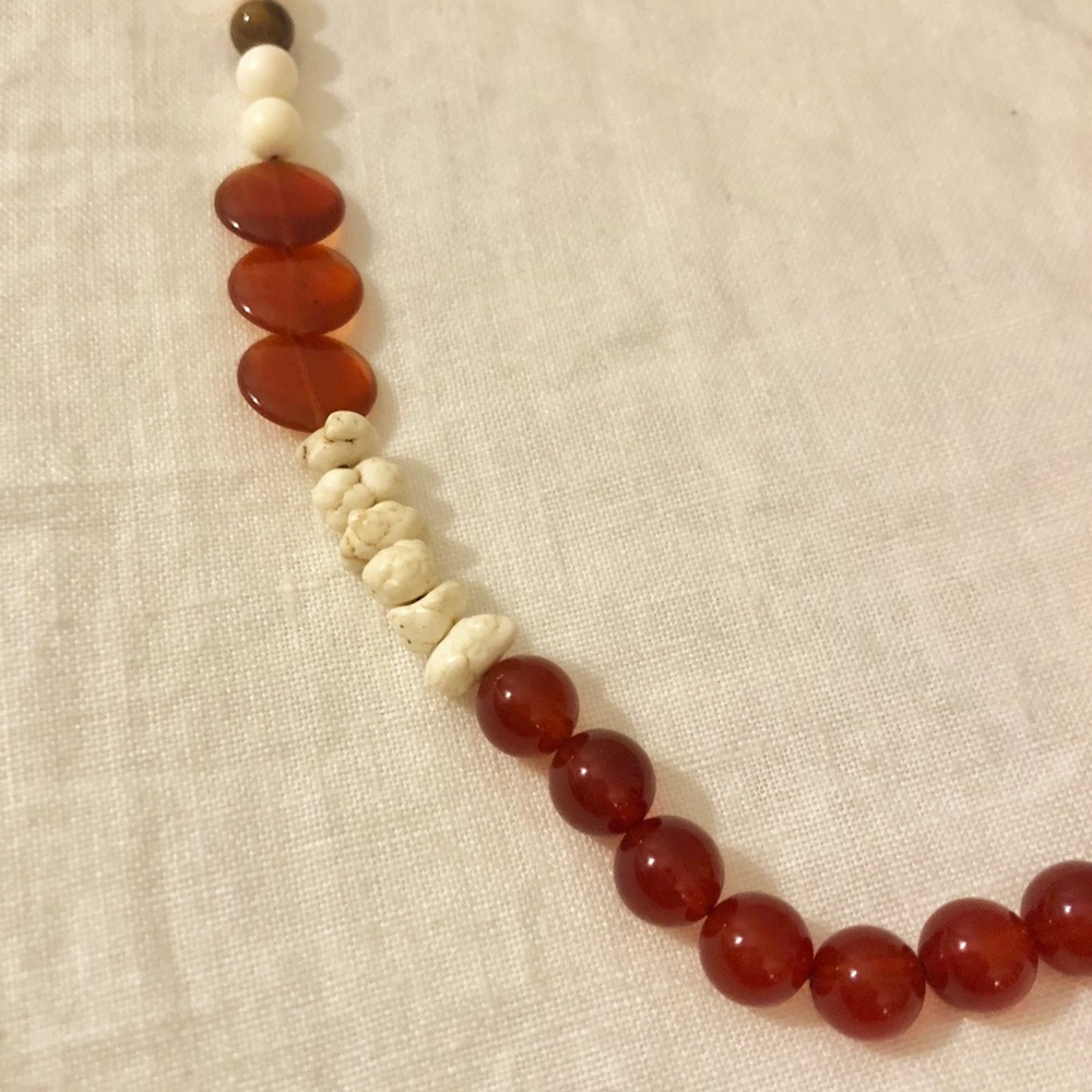 Red Jade Bead Necklace - Picture 4 of 4